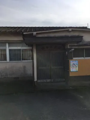 合同会社三大工業の解体施工の様子